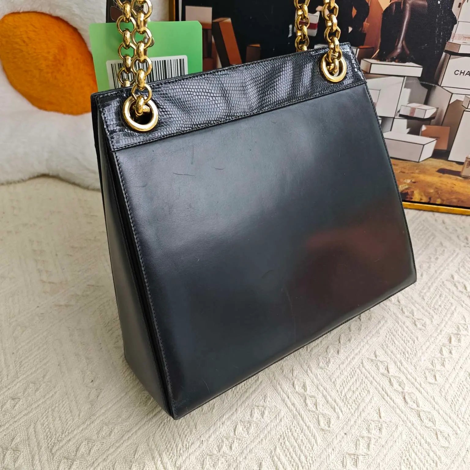 Luckybags Ferragamo Black Shoulder Bag – 27×23×10cm