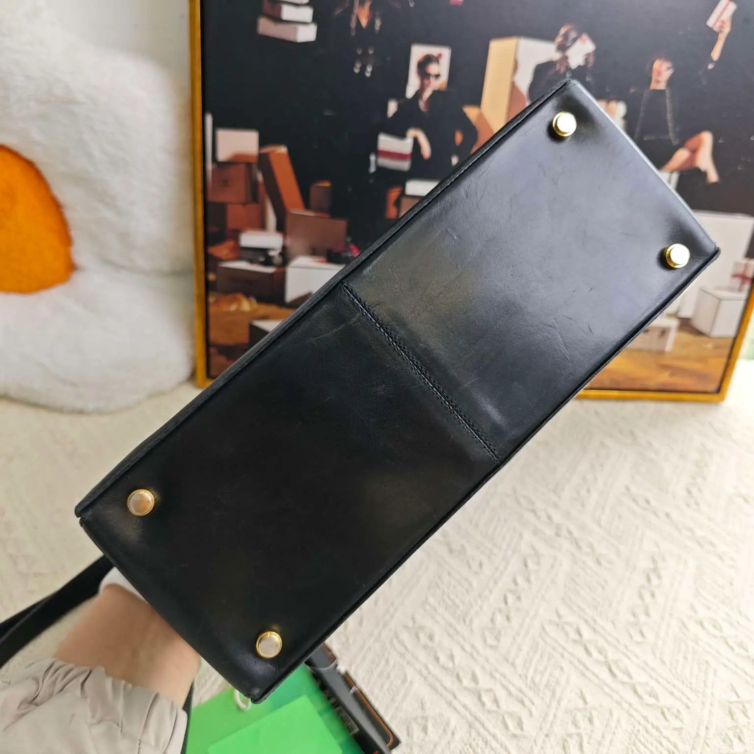 Luckybags Ferragamo Black Shoulder Bag – 27×23×10cm