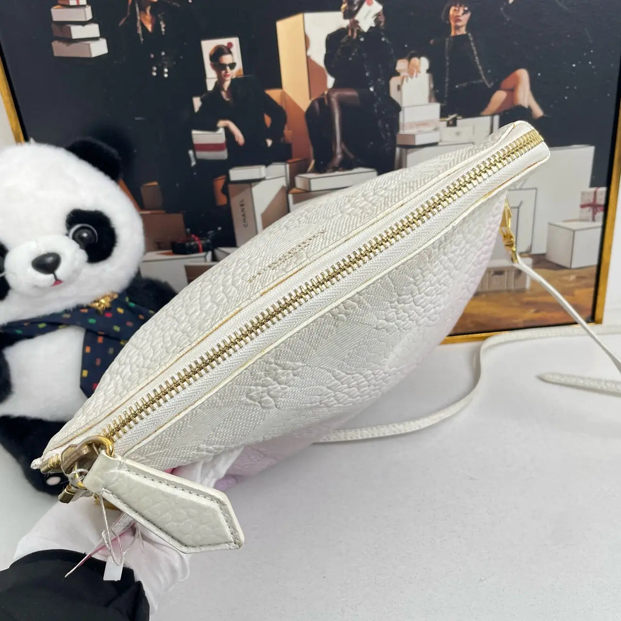 Luckybags Burberry Gradient Purple Crossbody Bag – 28×24×10cm