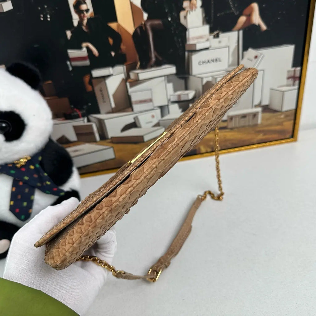 Luckybags Burberry Snakeskin Chain Crossbody Bag – 24×13cm