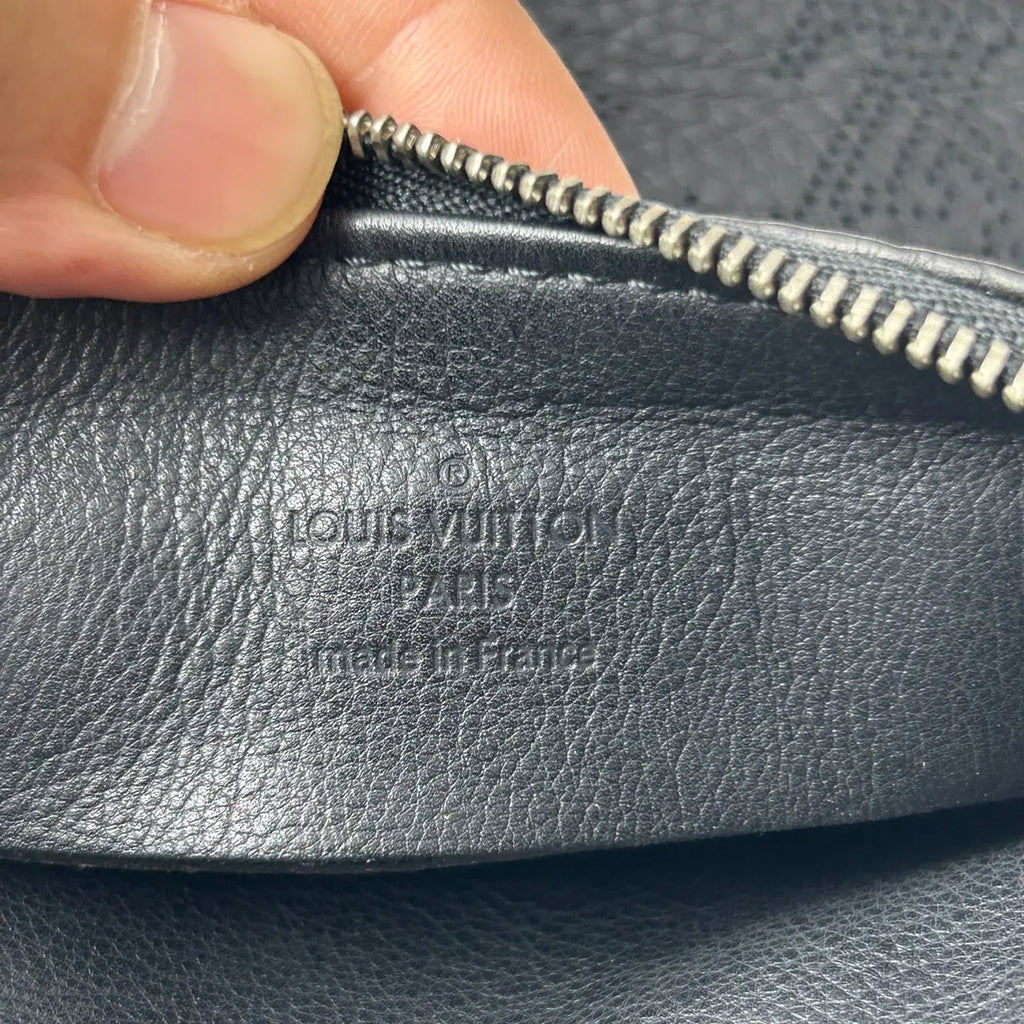 Luckybags Louis Vuitton Pouch – 20×14cm