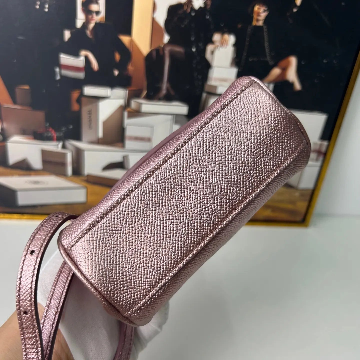 Luckybags D&G Crossbody Bag – 14×12×7cm