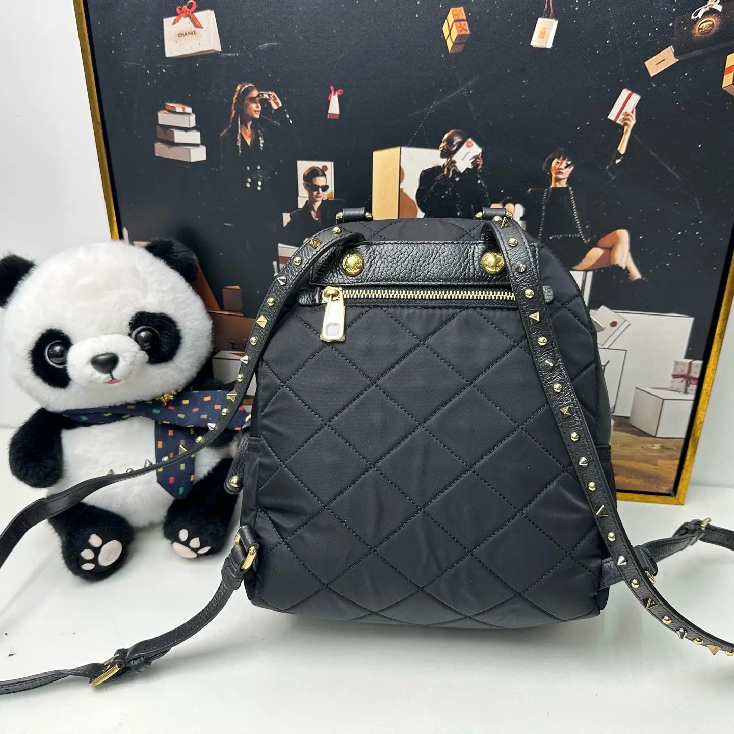 Luckybags D&G Backpack – 22.5×26cm