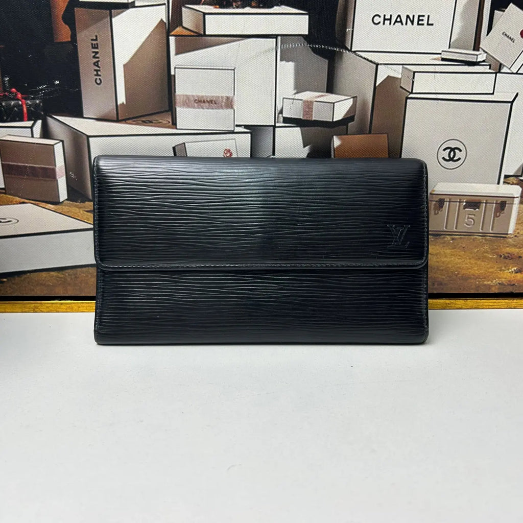 Luckybags Louis Vuitton Epi Leather Wallet – 10.5×19cm