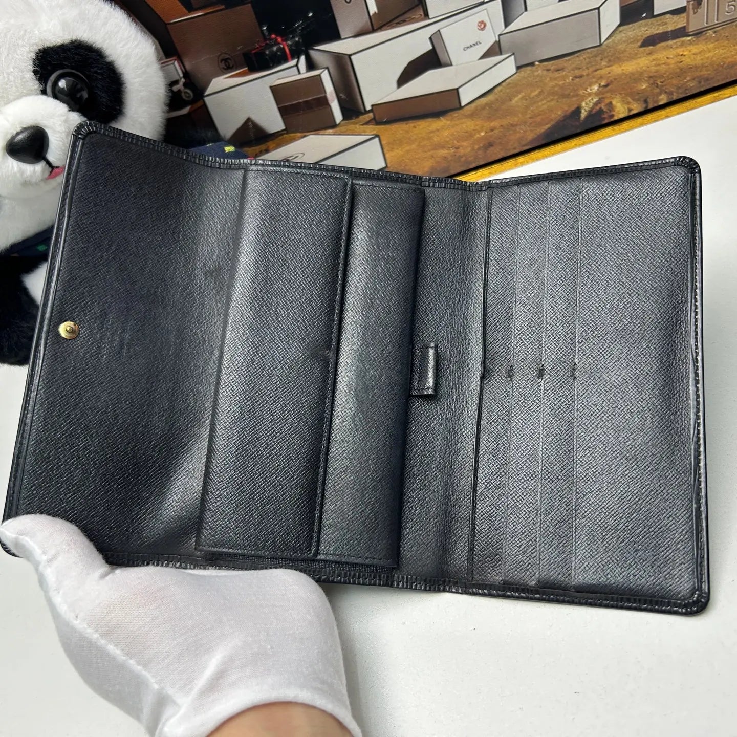 Luckybags Louis Vuitton Epi Leather Wallet – 10.5×19cm