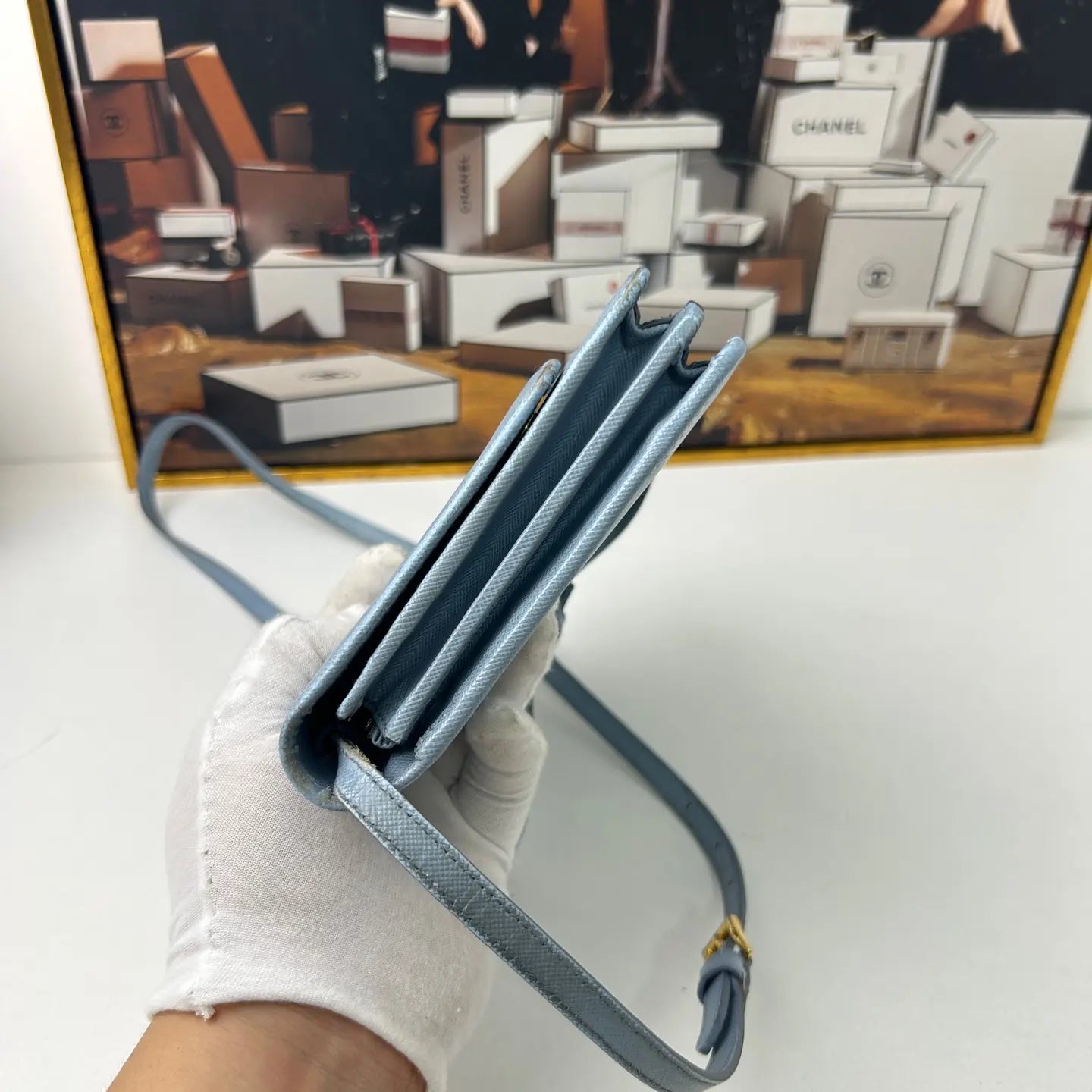 Prada Blue Shoulder Bag 20×13cm – 97% New