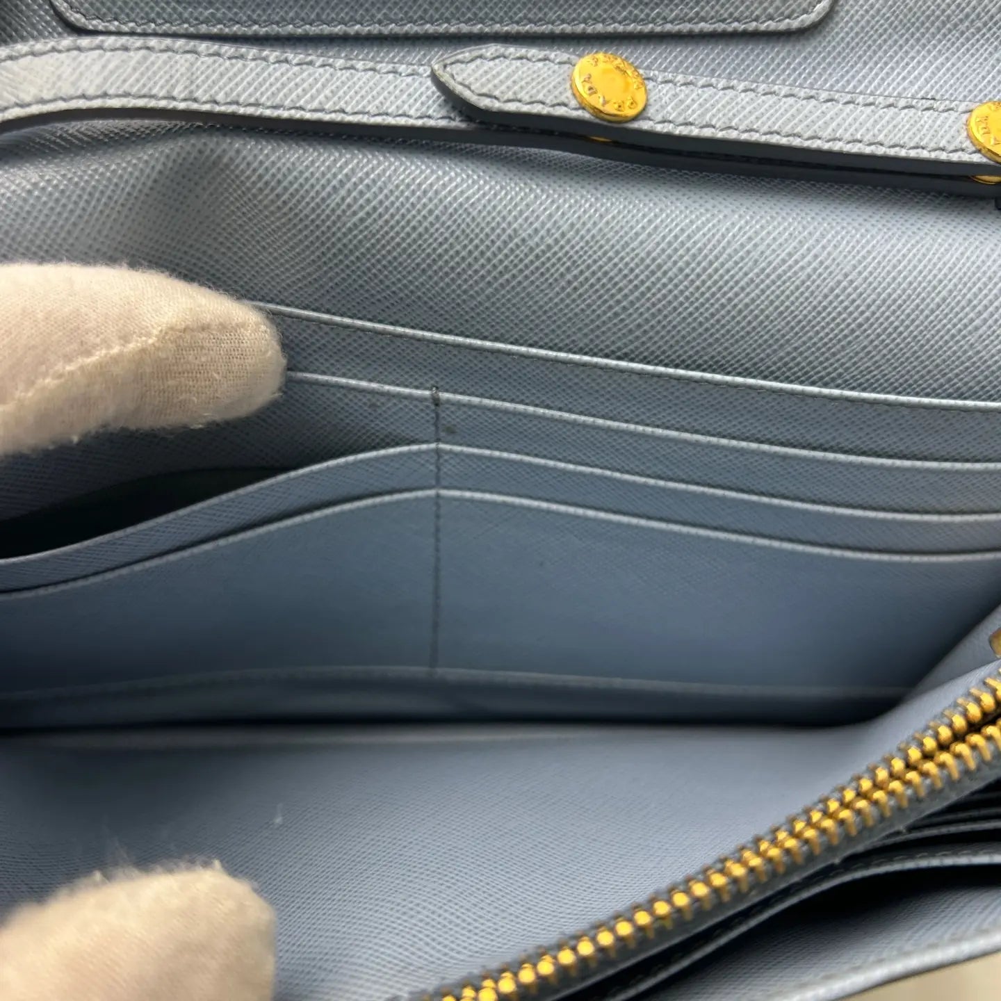 Luckybags Prada Blue Shoulder Bag – 97% New, 20×13cm