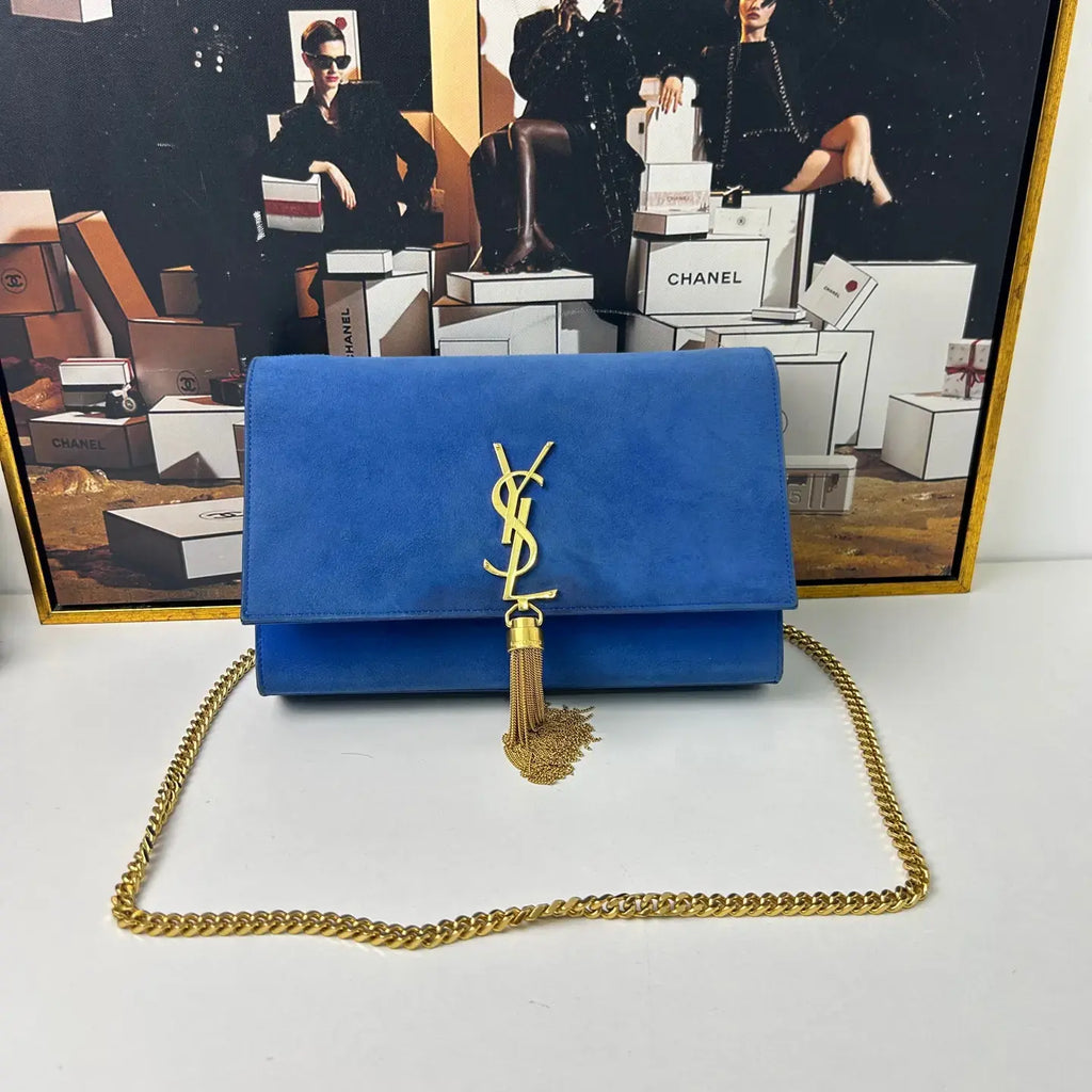 Saint Laurent Tassel Chain Shoulder Bag 23.5×15.5cm – 80% New
