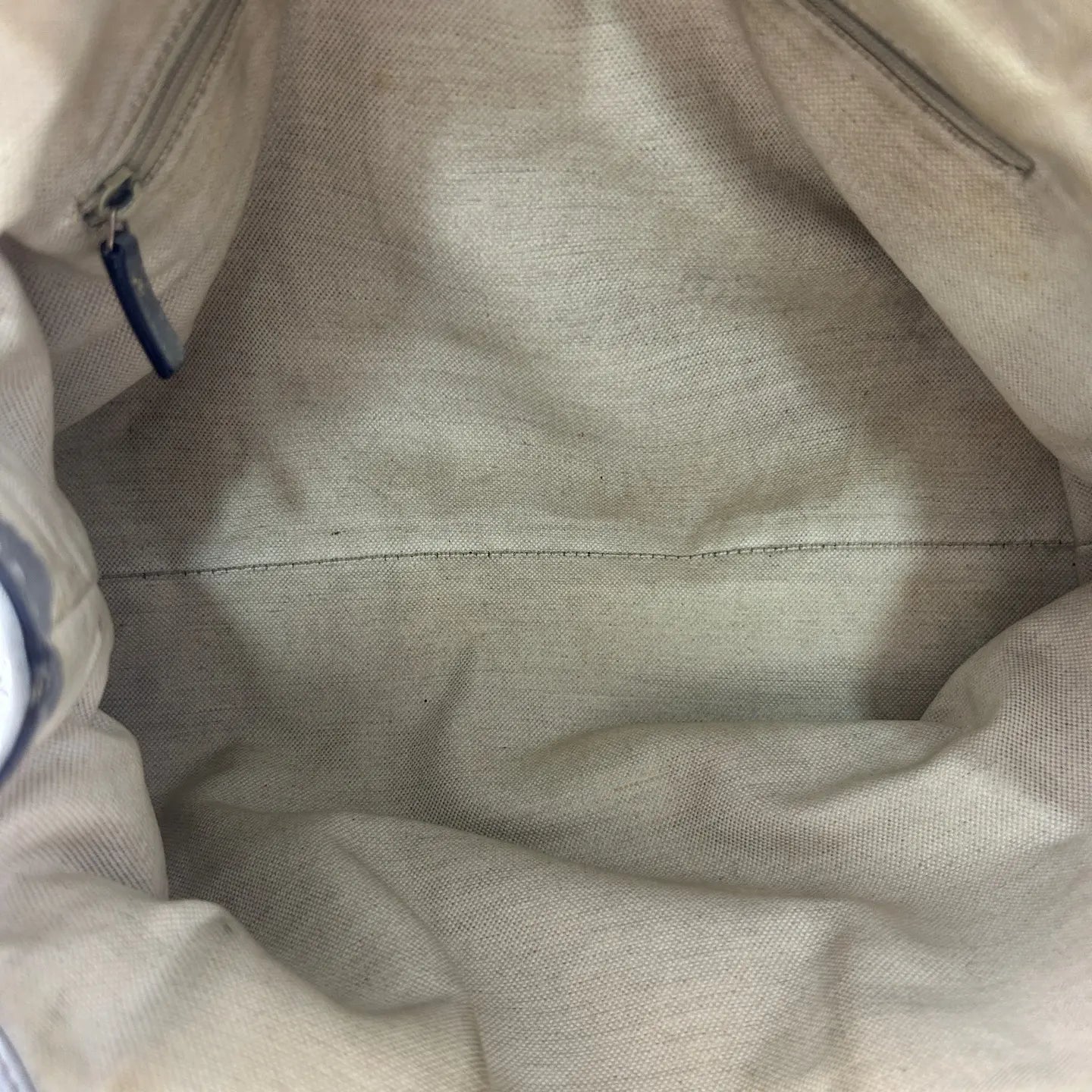 Gucci Blue Crystal Leather Shoulder Bag 33×32cm – 97% New