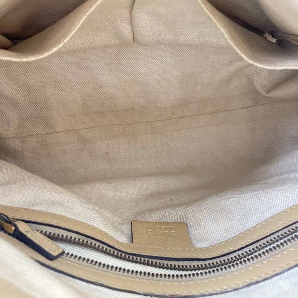 Gucci Leather Shoulder Bag 30×20cm – 95% New