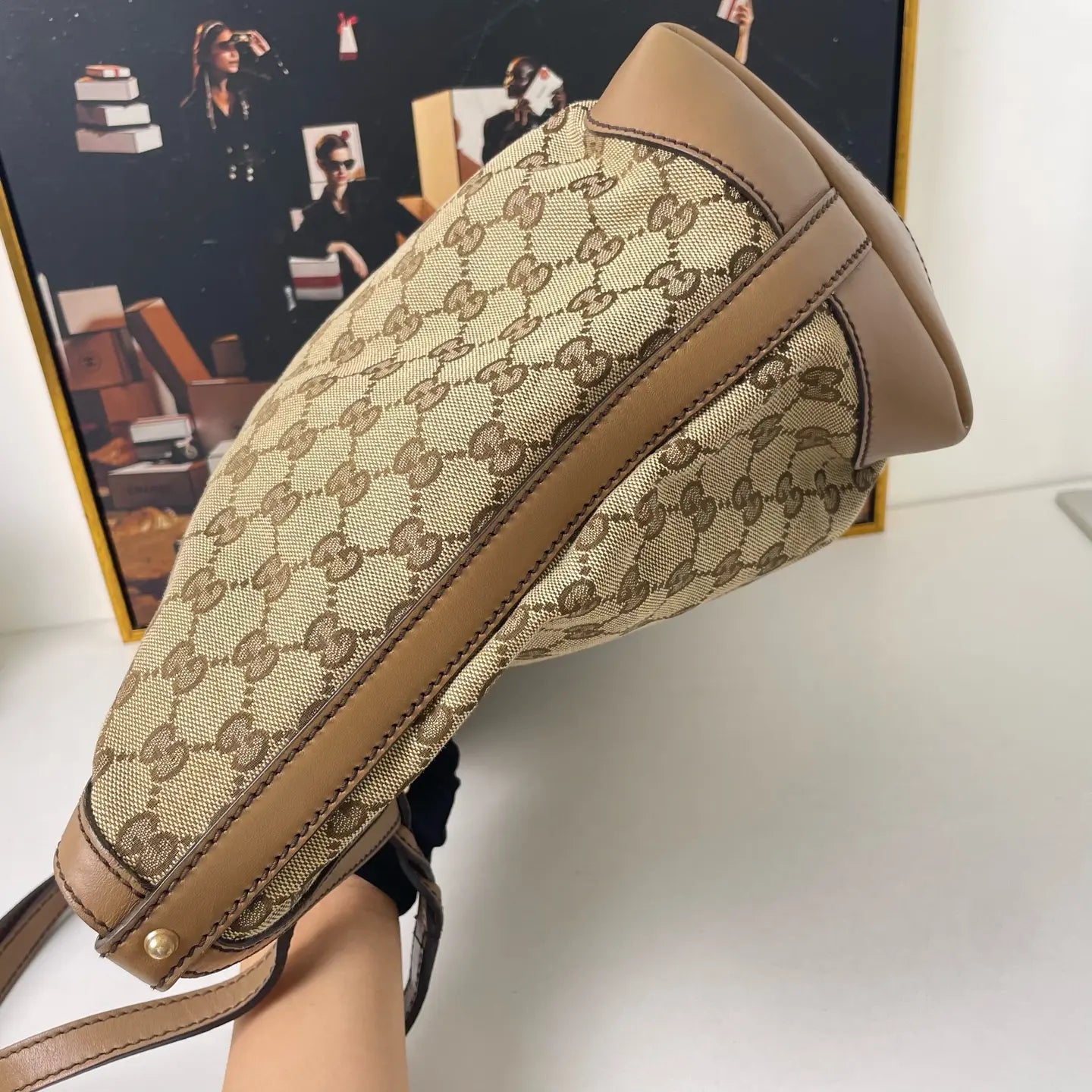 Gucci Tote Bag with Inner Pouch 34×29cm – 85% New