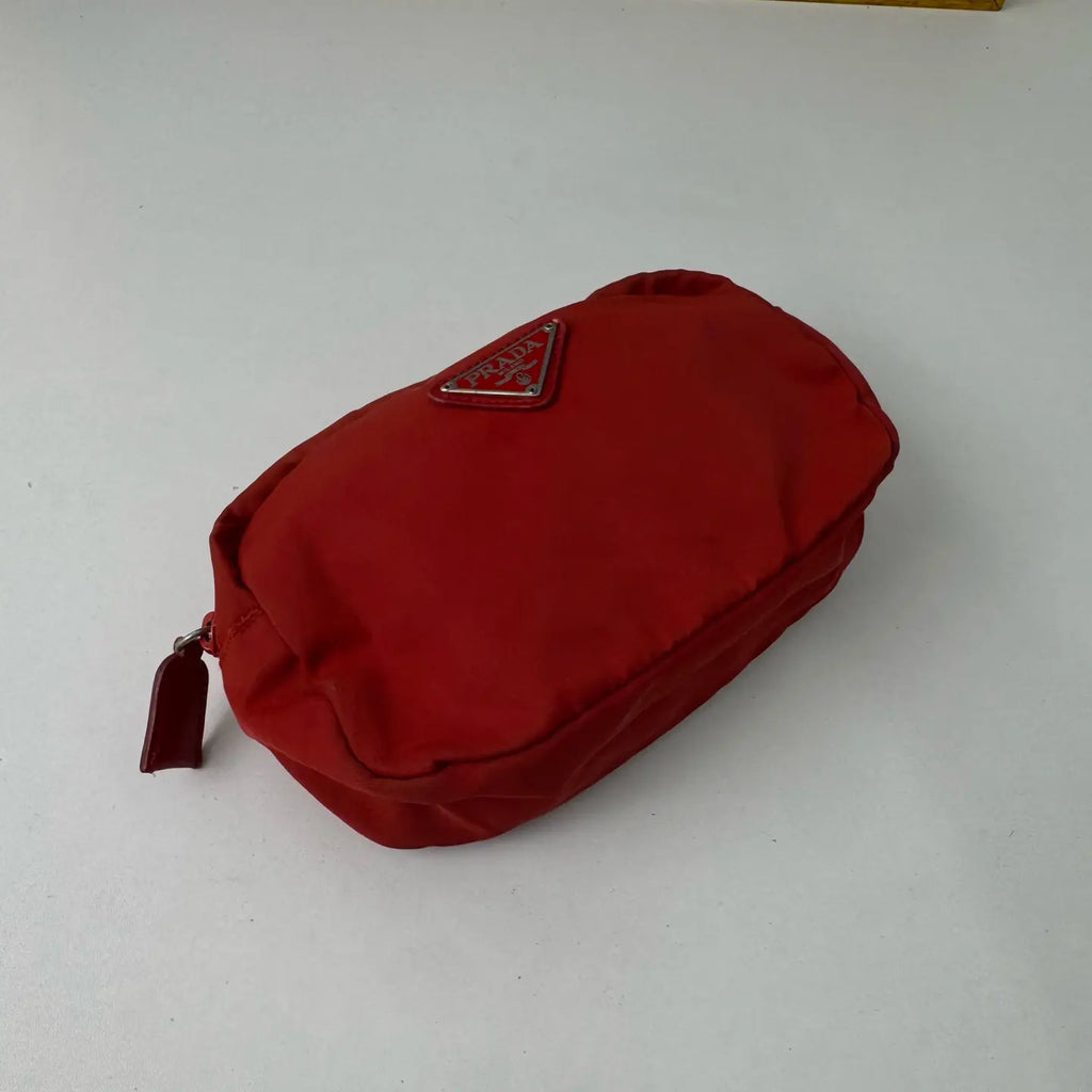 Prada Red Nylon Toiletry Bag 17×10cm – 93% New