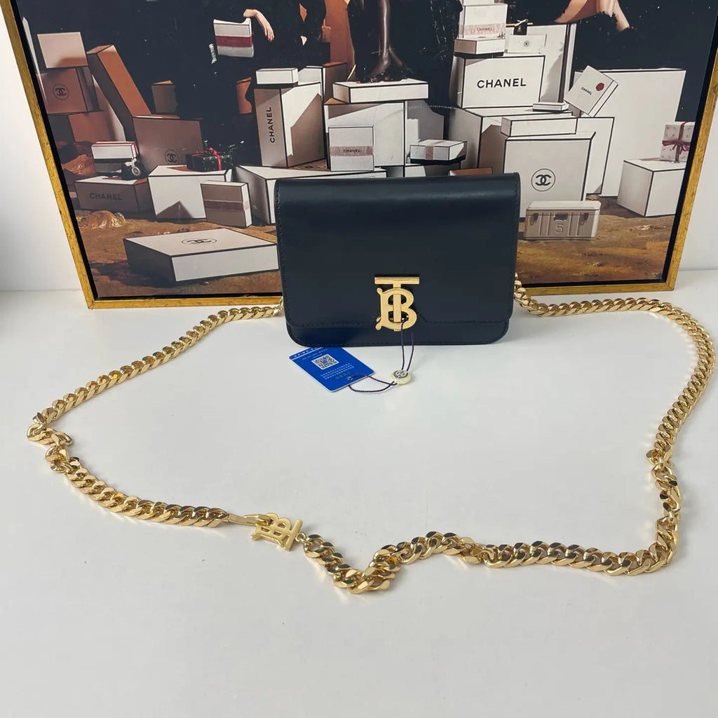 Burberry Chain Crossbody Bag 17×6cm