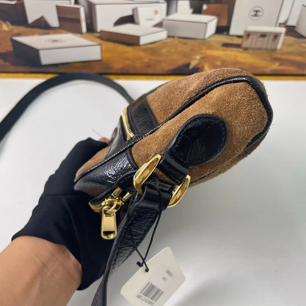 Gucci Camera Crossbody Bag 18×13cm