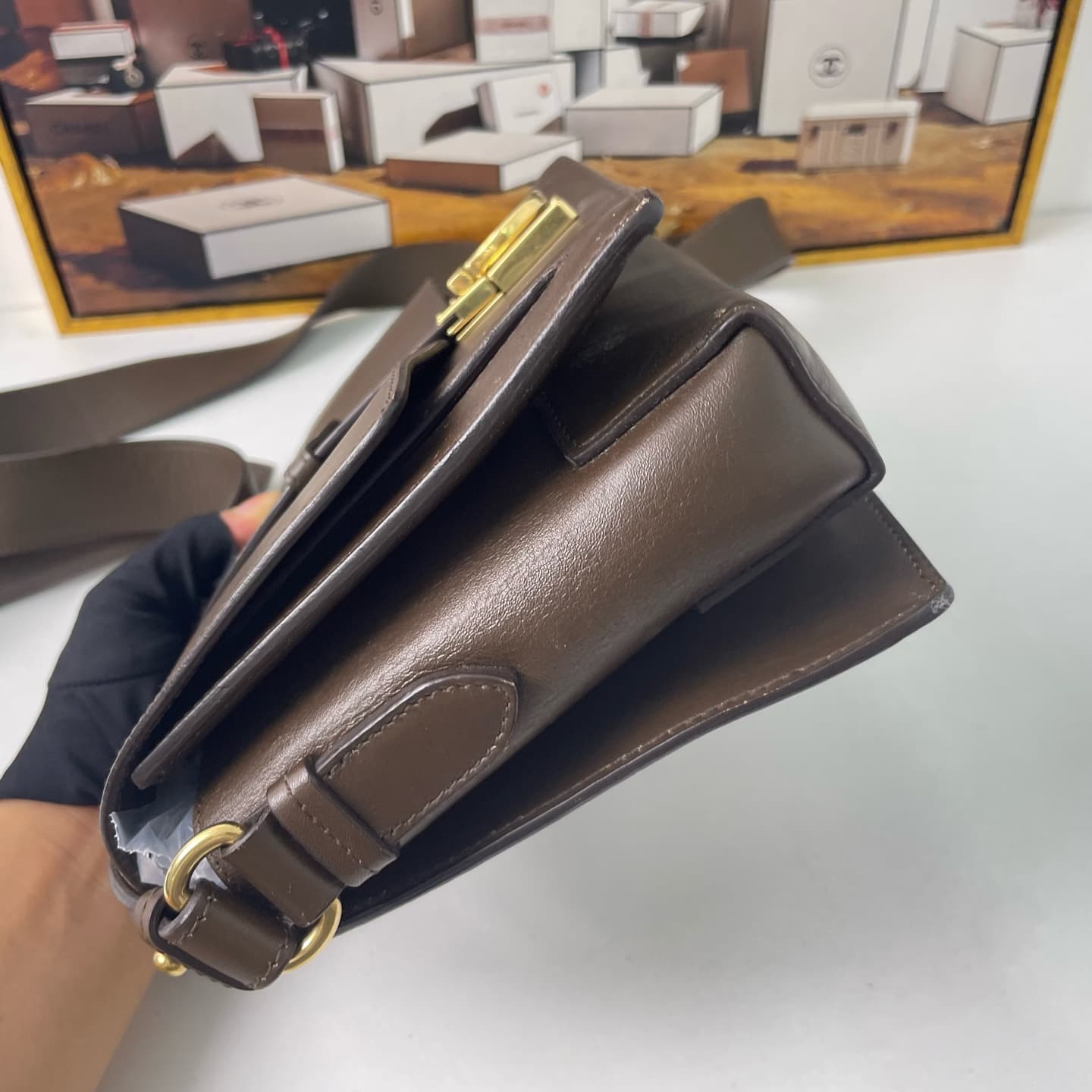 Ferragamo Crossbody Bag 21×4cm