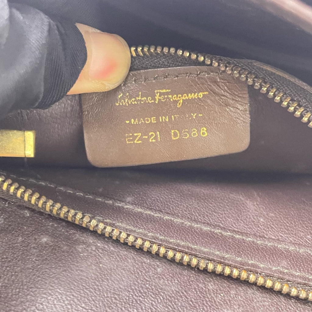 Ferragamo Crossbody Bag 21×4cm