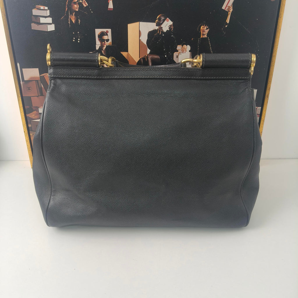Dolce & Gabbana Large Black Leather Handbag 32×9cm – 95% New