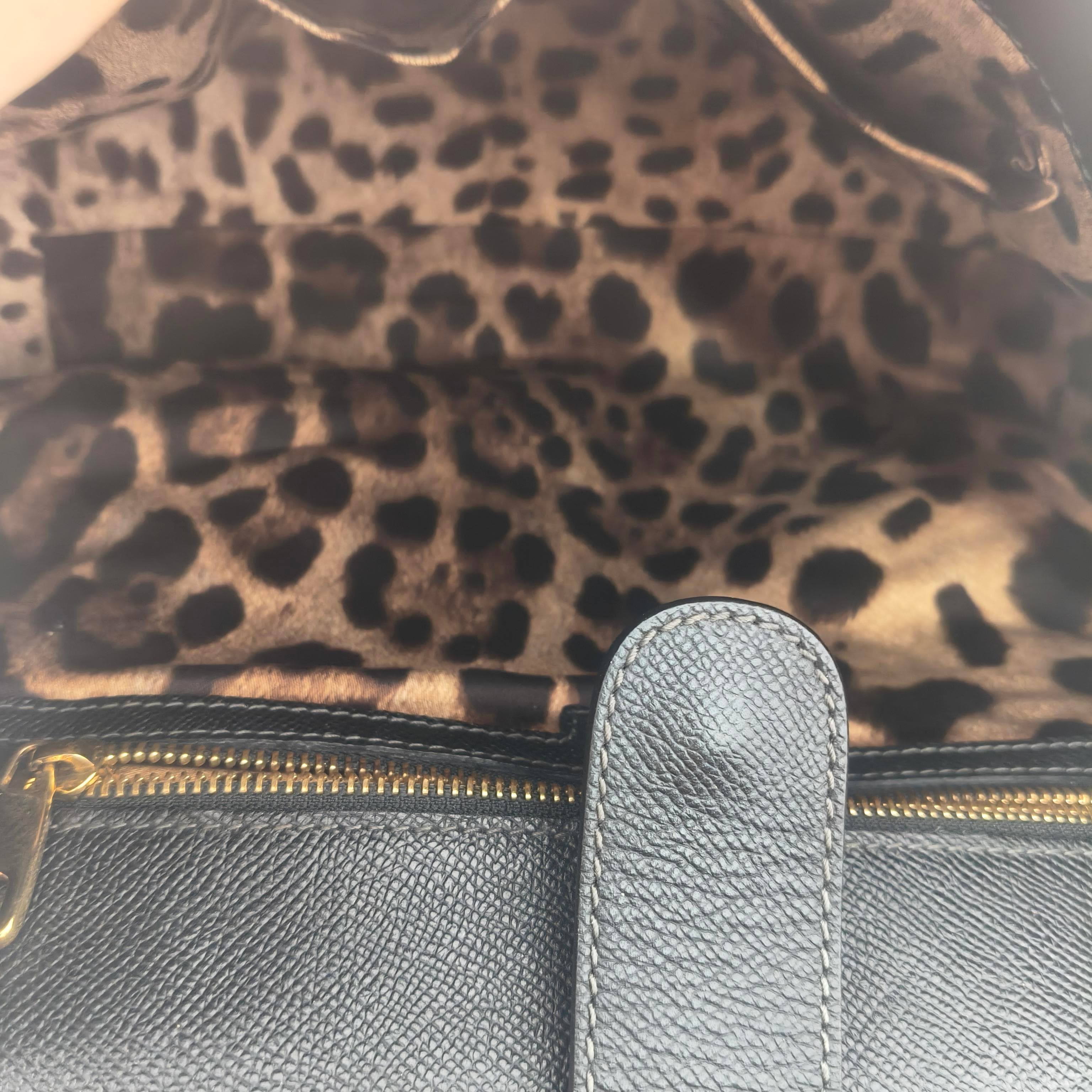 Dolce & Gabbana Large Black Leather Handbag 32×9cm – 95% New