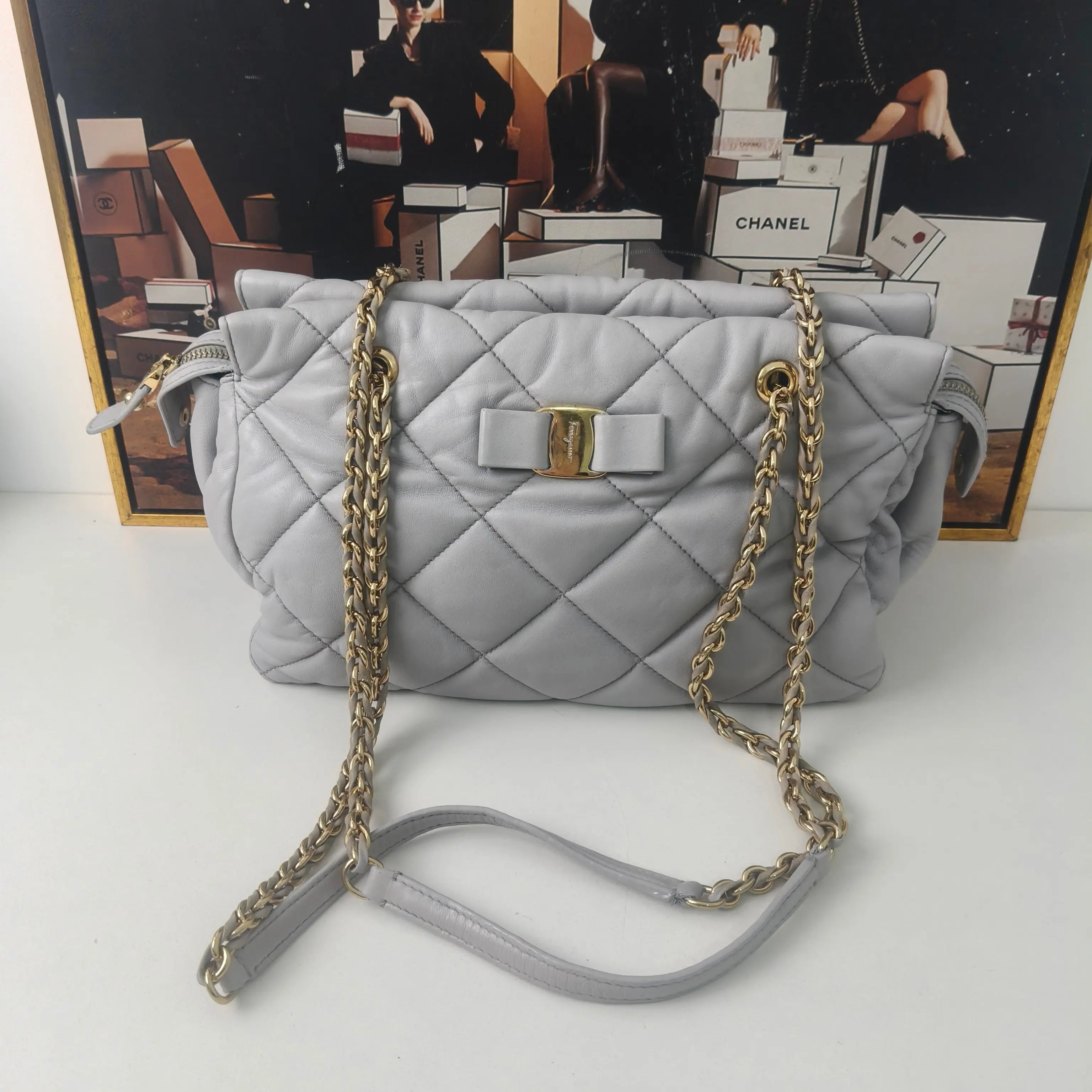 Ferragamo Chain Shoulder Bag 29×10cm