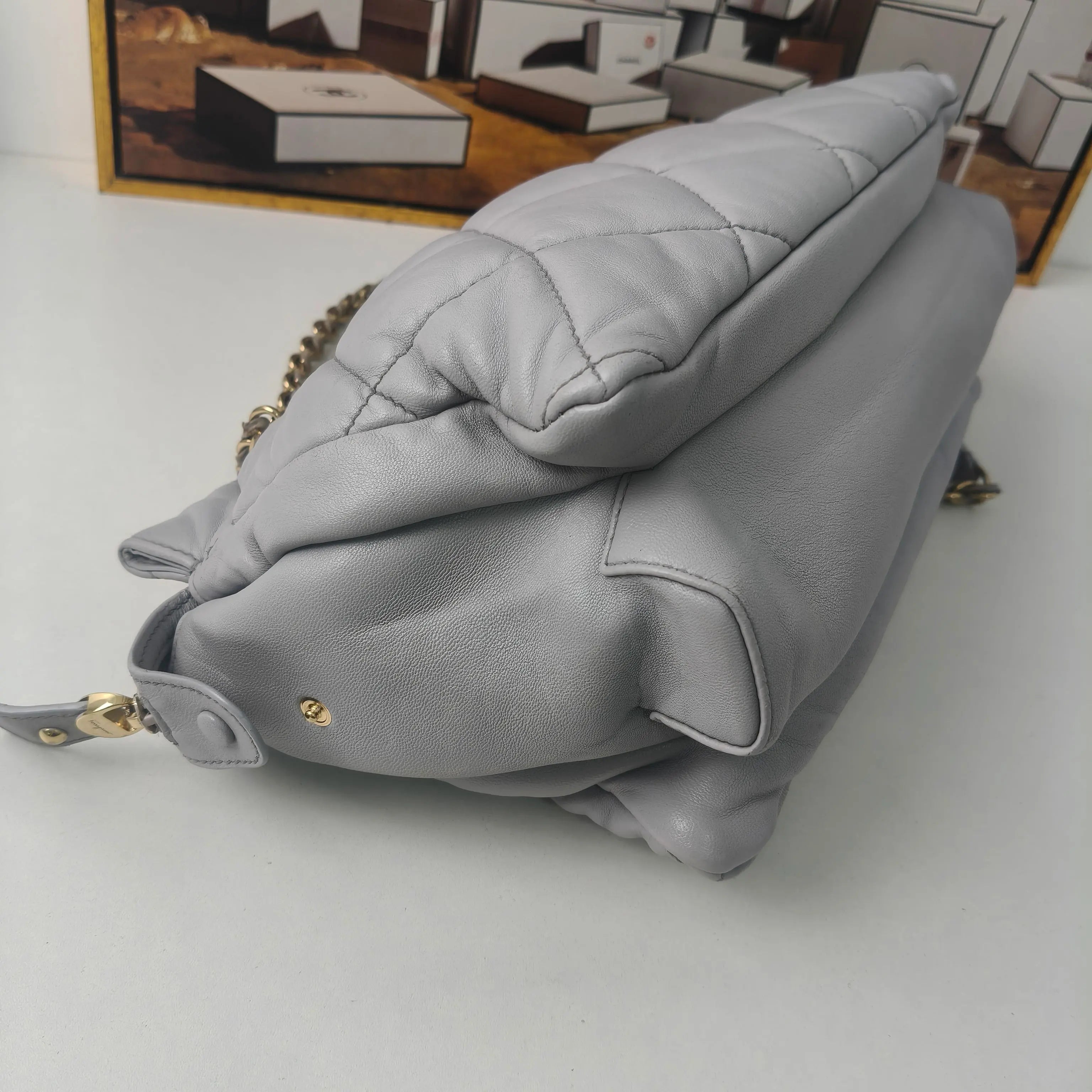 Ferragamo Chain Shoulder Bag 29×10cm