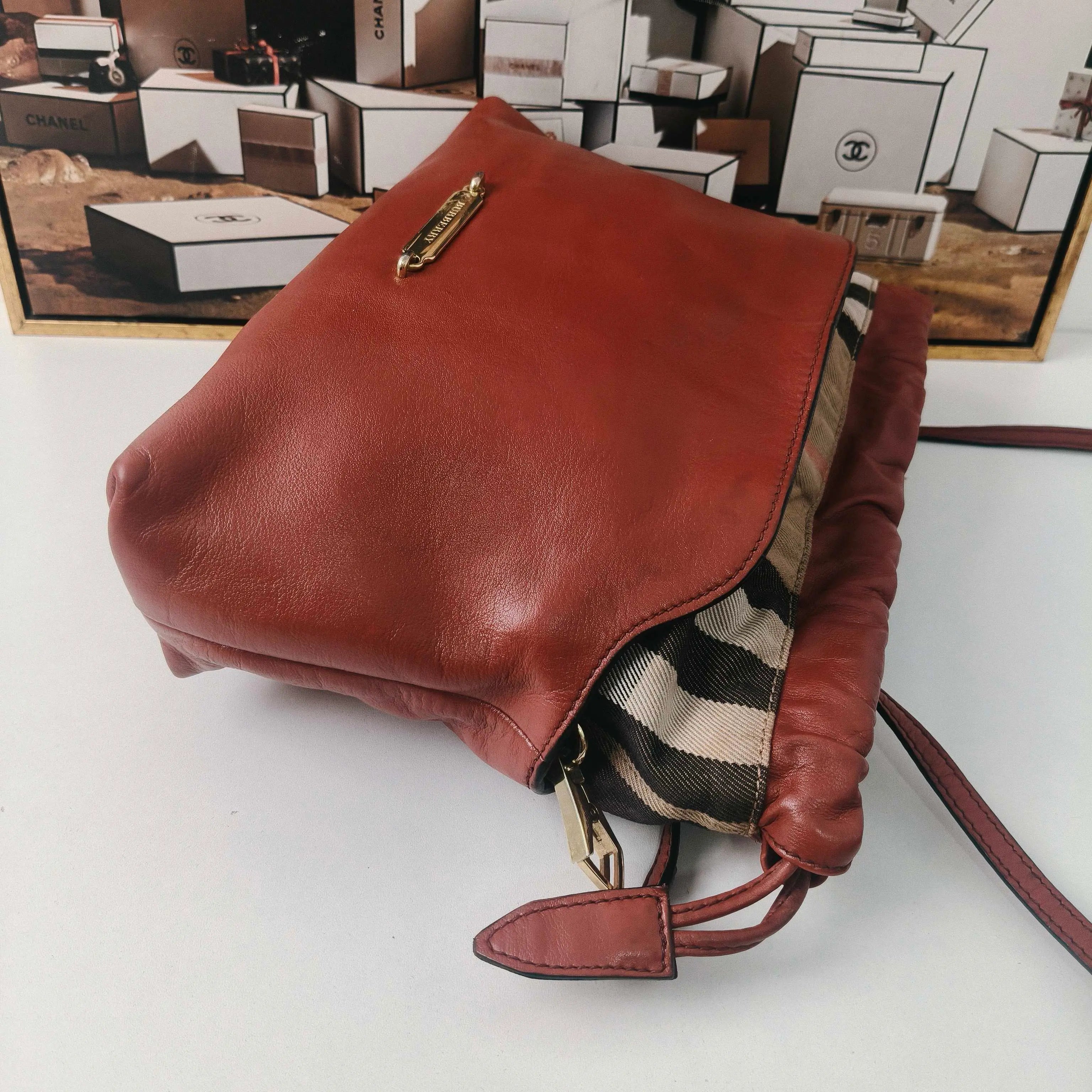 Burberry Red Check Crossbody Bag 26×8cm – 95% New