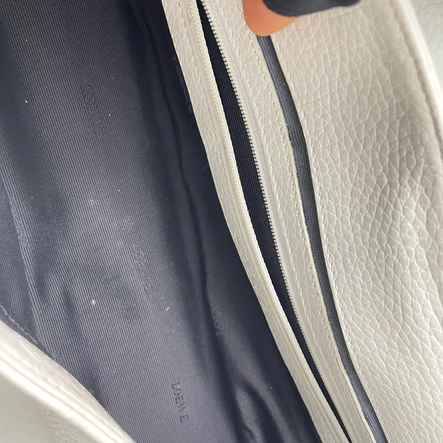 Loewe Luna Shoulder Bag 28×11×8cm