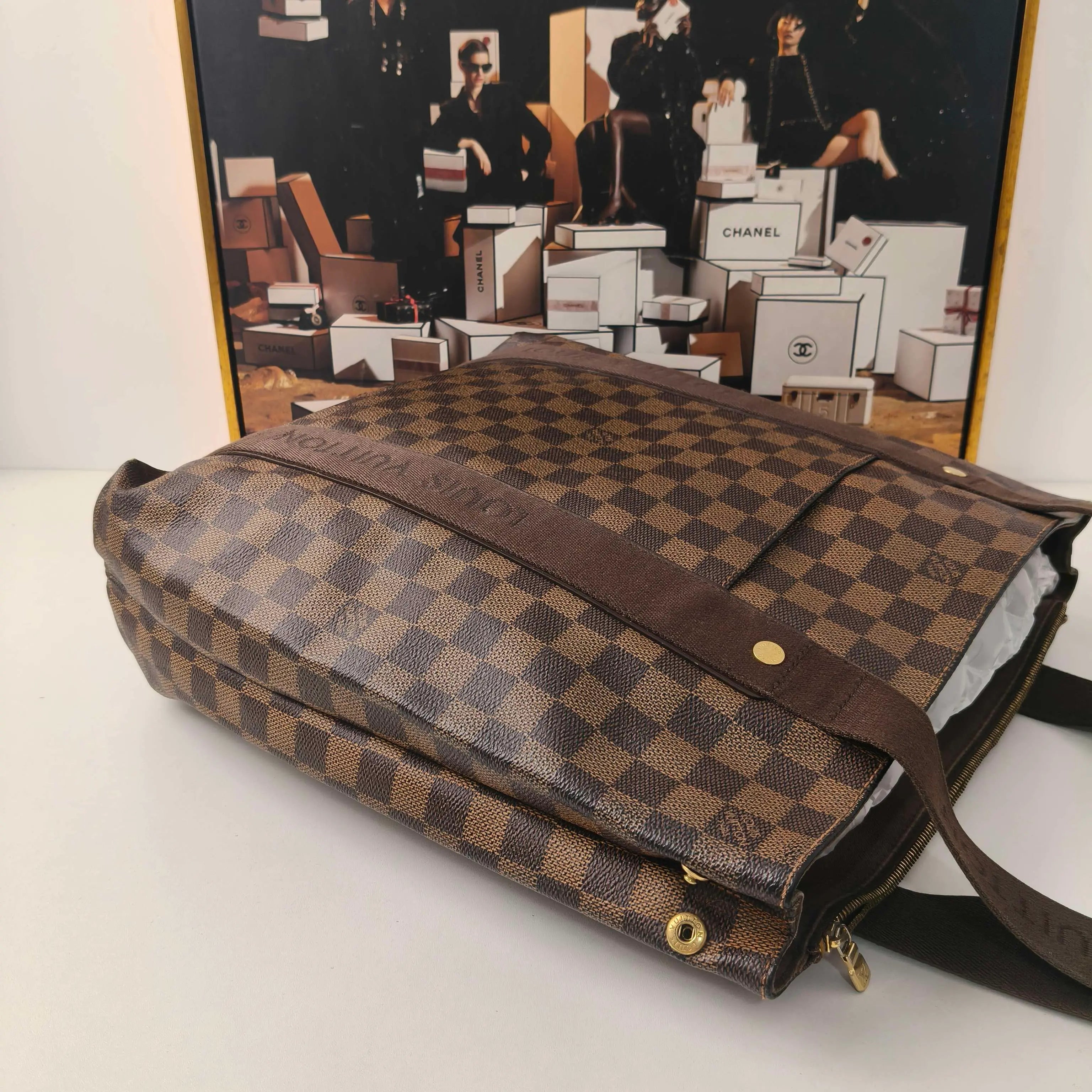 Louis Vuitton Damier Ebene Tote Bag 33×37cm – 95% New