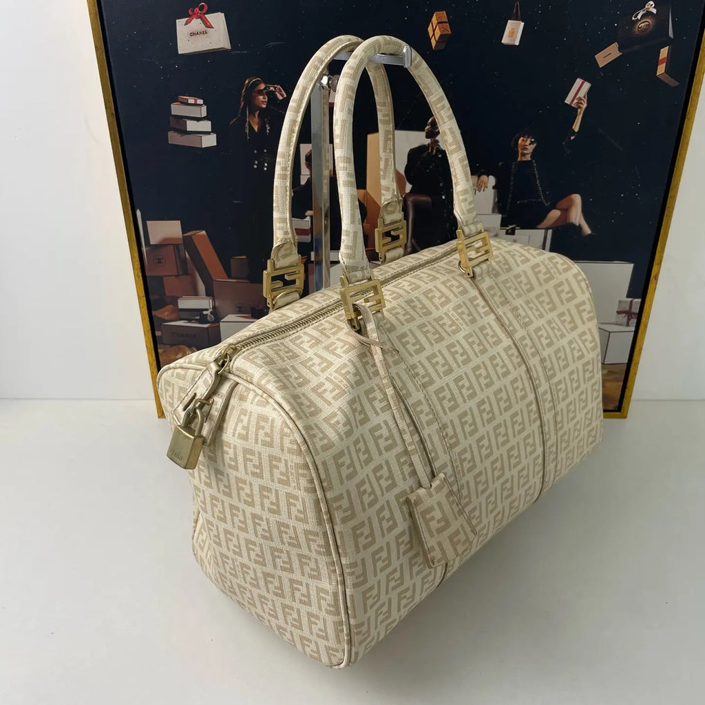 Fendi Vintage Monogram Boston Handbag 31×18cm – 98% New