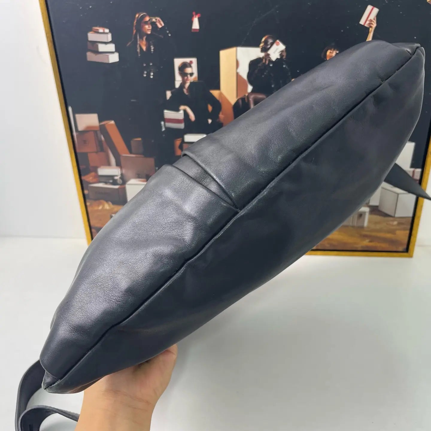 Prada Black Leather Shoulder Bag 35×32cm – 97% New